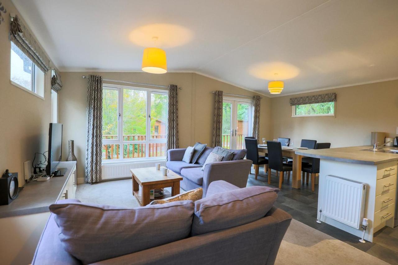 Charming Copse Corner Lodge - Spa Resort - Devon Chudleigh Exterior photo
